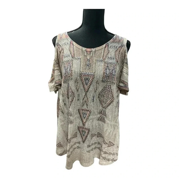 Women’s Vocal Southwestern top - Picture 1 of 6